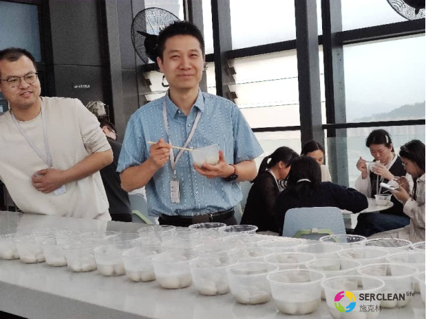 兴业卓辉元宵煮汤圆 兴业卓辉元宵煮汤圆